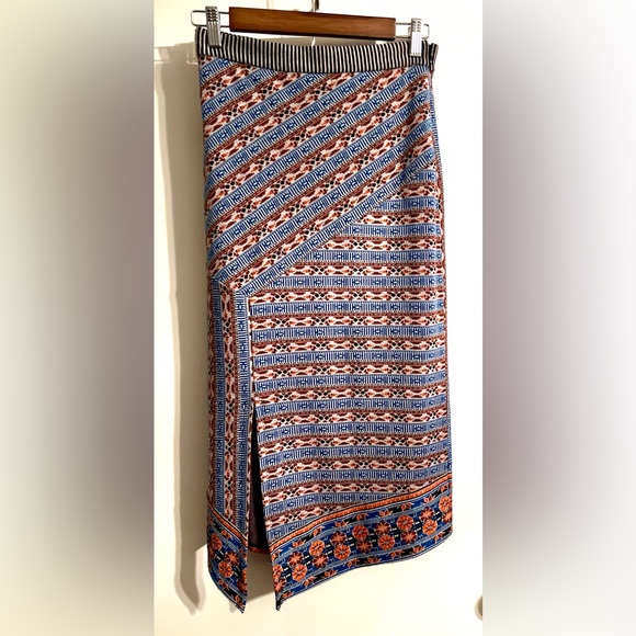 Anthropologie Akemi and Kin Blue and Red Patterned Asymmetrical Pencil Skirt - Picture 2 of 4